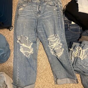High waisted baggy American Eagle jeans brand new with tags